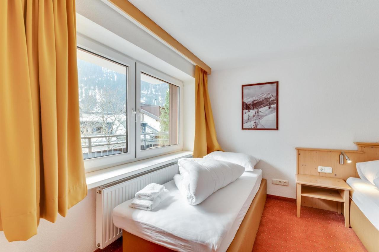 Chalet Martin Hotell Sankt Anton am Arlberg Exteriör bild